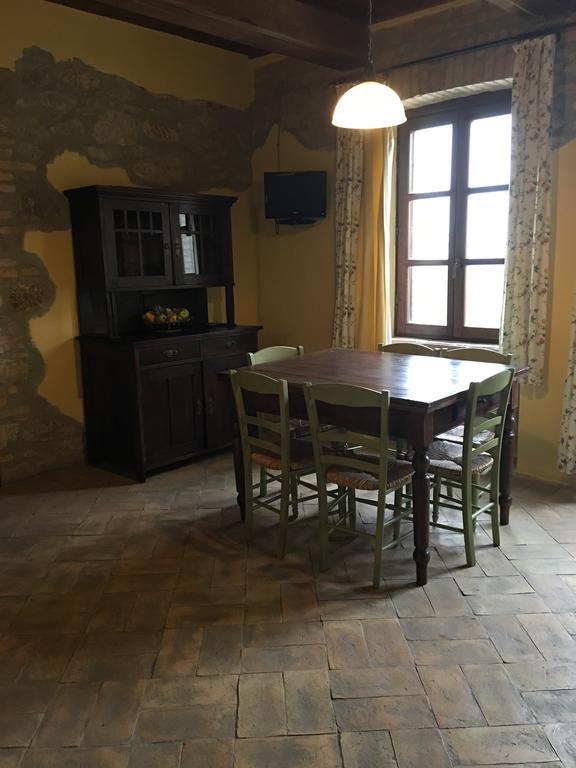 Agriturismo Terre Di Musignano Canino Bagian luar foto