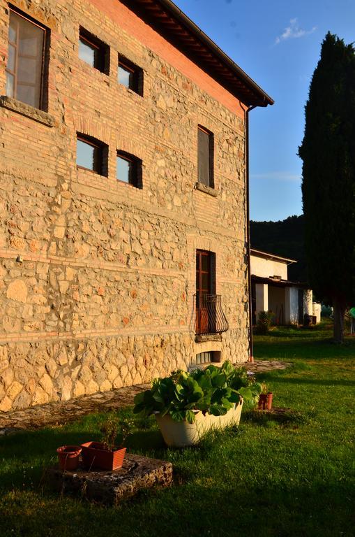 Agriturismo Terre Di Musignano Canino Bagian luar foto